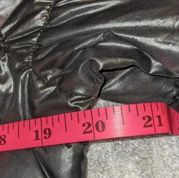 Kenneth Cole Puffer Jacket Black Warm Size Small - Picture 7 of 9